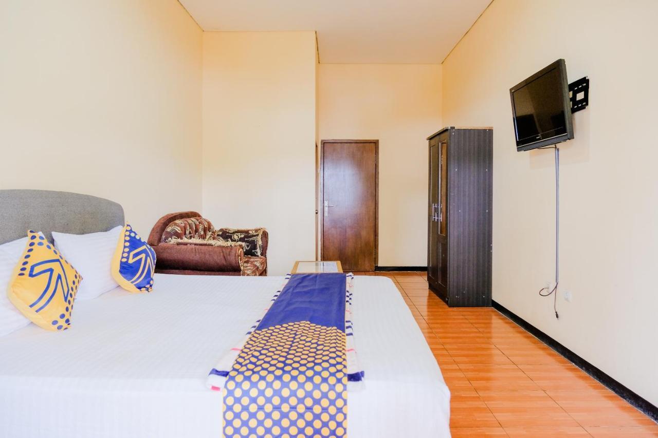 Spot On 2448 Hotel Tlogorejo 2 Ngebel Dış mekan fotoğraf
